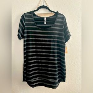 Lularoe Classic T size L, NWT